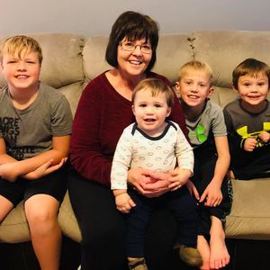 Meet your Posher, Brenda